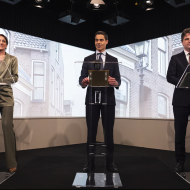 Fractievoorzitters D66, VVD en CDA presenteren coalitieakkoord